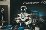 Agencją eventowa, obsługa eventów, itp. Animacje robotów, mobilny robo-bar