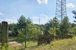 Działka inwestycyjna z masztem i nadajnikami bts