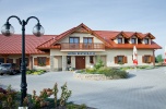 Na sprzedaż hotel z restauracją i salą balową, grunt 2ha.