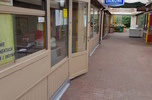 Oddam w dzierżawę kompleks pawilonów handlowych.