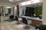 Odstąpię dobrze prosperujący salon fryzjerski