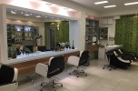 Odstąpię dobrze prosperujący salon fryzjerski