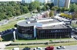 Salon samochodowy 824 m² | Wrocław – główny wjazd od strony węzła „Wrocław Północ”