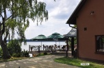 Sprzedam budynek nad samym jeziorem - dom, restauracja, rezydencja