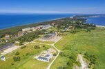 Sprzedam dużą działkę nad morzem z domkami 400m od plaży