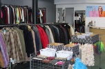 Sprzedam działający sklep z odzieżą (lumpeks, second hand)