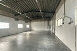 Sprzedam kompleks hal + biura, 700 m2, na produkcję, magazyn, warsztat, Warszawa