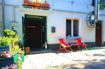 Sprzedam niewielką dobrze prosperującą i popularną restaurację