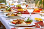 Sprzedam nową dobrze prosperującą restaurację przy głównej ulicy największej dzielnicy Wrocławia