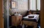 Sprzedam prosperujący salon masażu