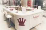 Stanowisko handlowe - wyspa manicure