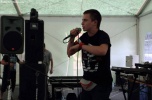 Tworzę muzykę jakiej jeszcze nie ma. Pisze teksty.