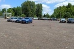 W pełni funkcjonujący parking samochodowy